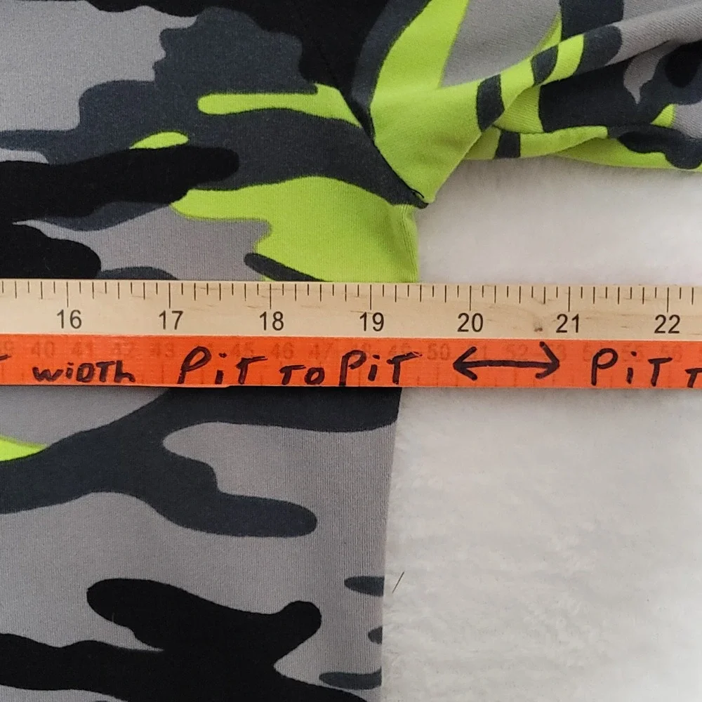 Roma Concept Boys Hoodie Size 2X Camouflage Pullover Gray/Green